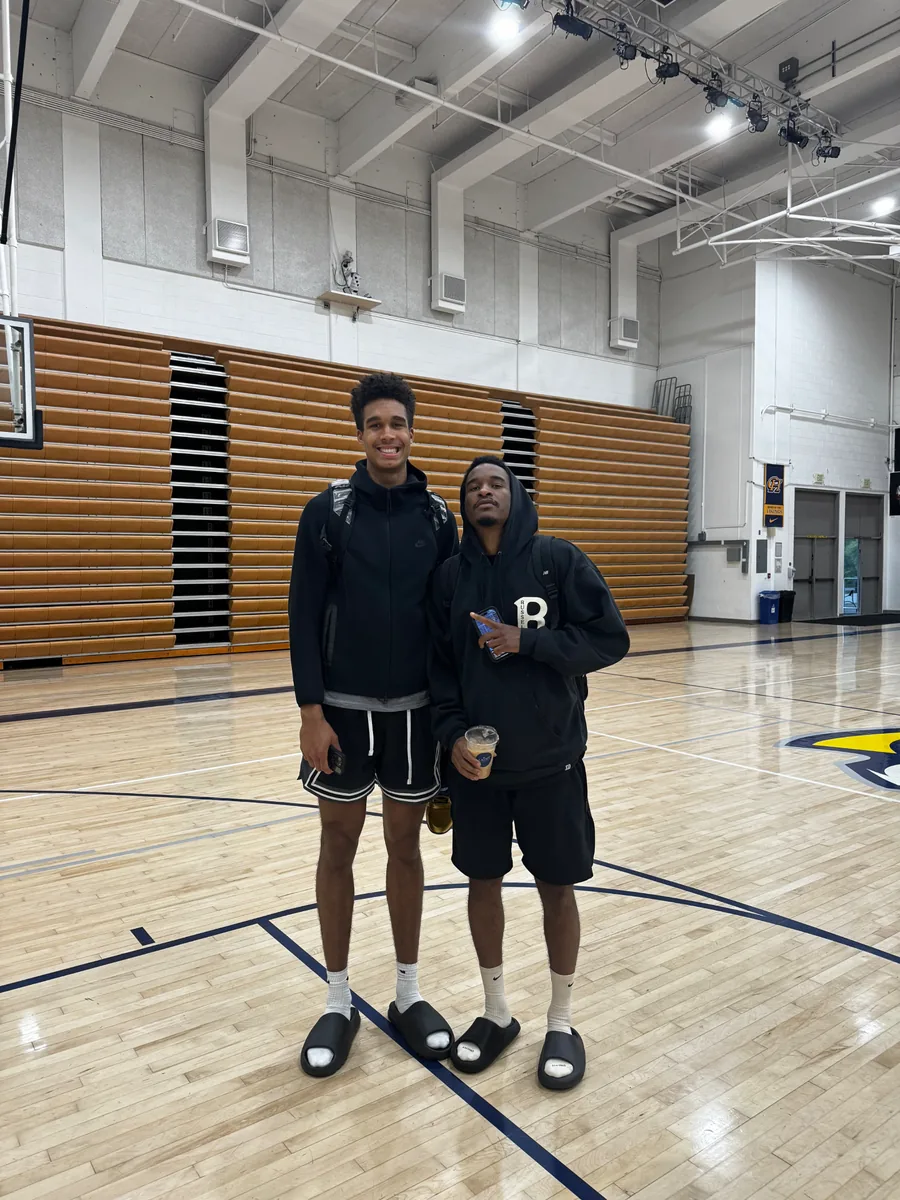 Trainer with a client