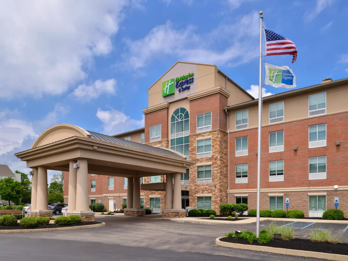 Holiday Inn Express front entrance